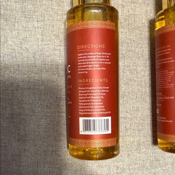 BESQUE Magic Luxury Body Oil - Gold - Picture 3 of 5